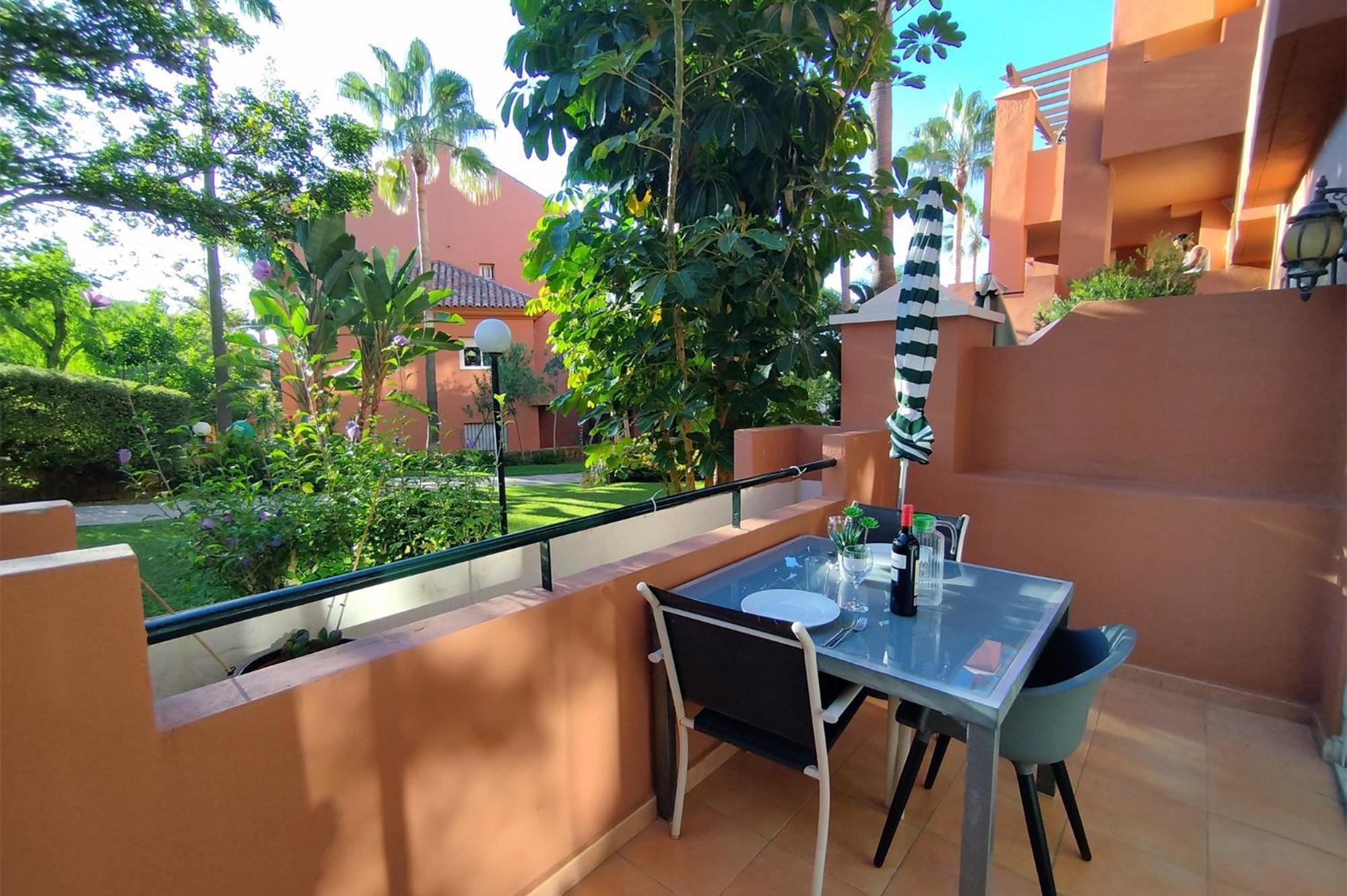 Apartamento Fragata Estepona Exterior foto