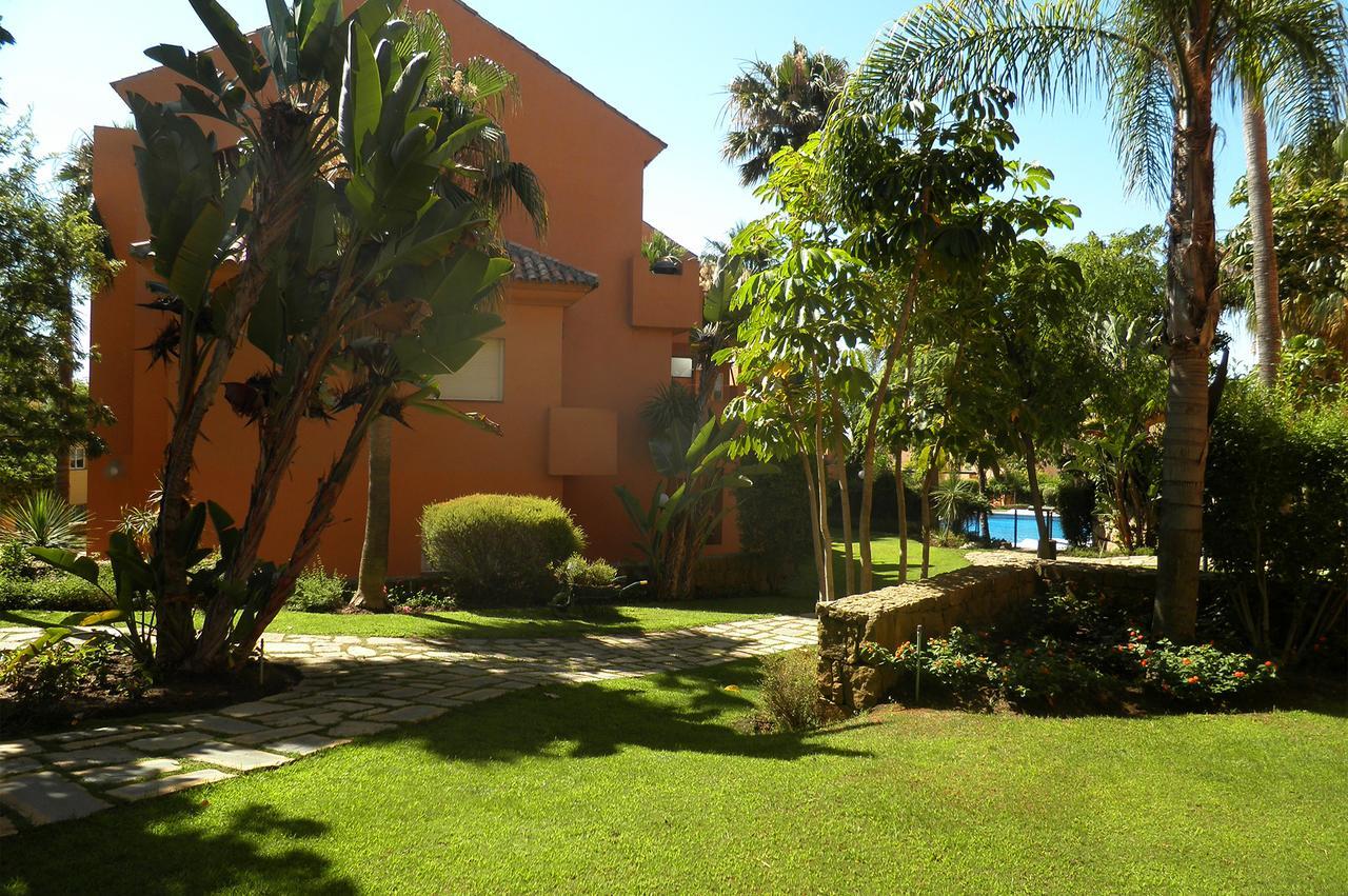 Apartamento Fragata Estepona Exterior foto