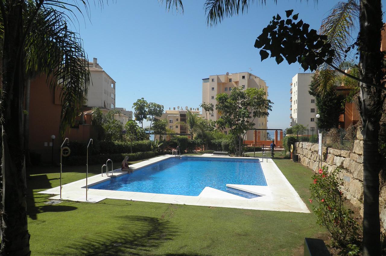 Apartamento Fragata Estepona Exterior foto